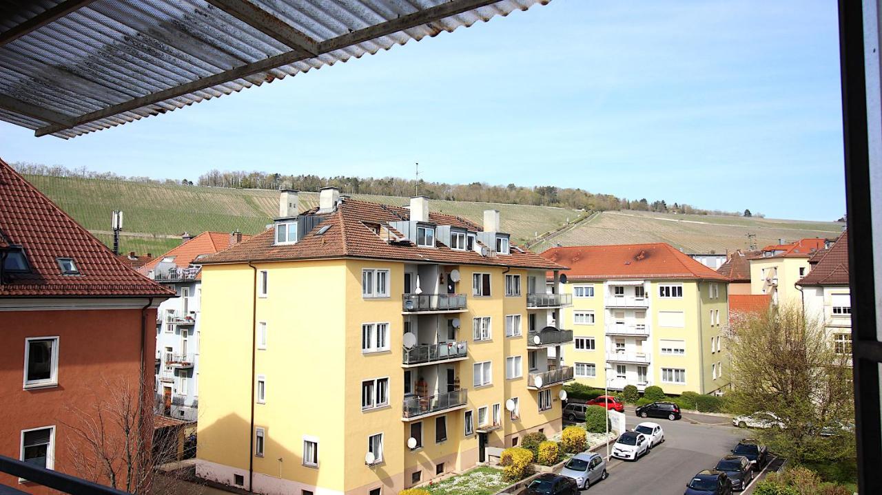 Grosszuegige Stadtwohnung - Garage, Balkon ヴュルツブルク エクステリア 写真